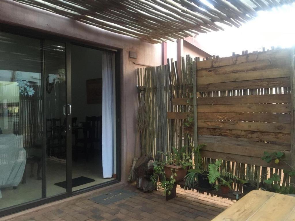 Panache Wildlife Cottage-Self Catering Hoedspruit Exteriér fotografie